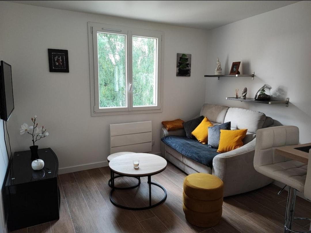 Charmant Appartement 2 Pieces Proche Disneyland Villeneuve-Saint-Denis Ngoại thất bức ảnh